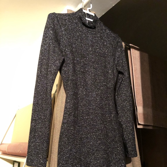 Dress - Picture 1 of 2